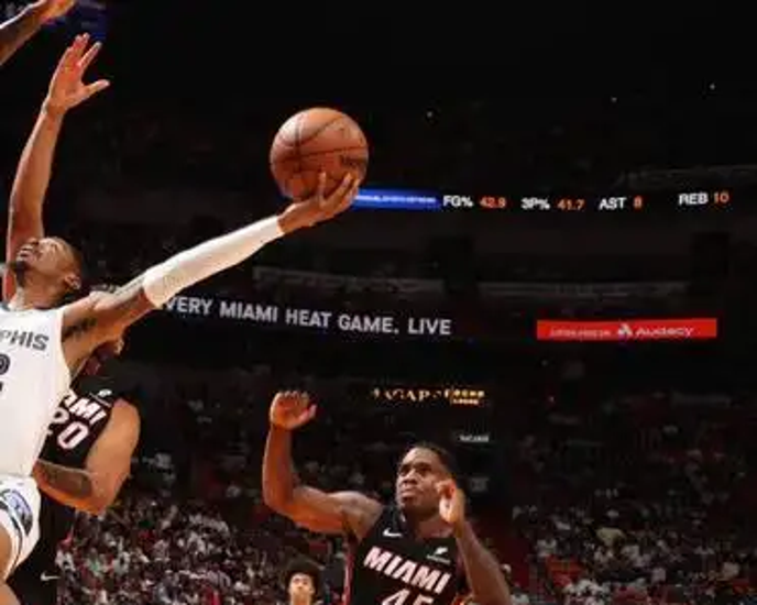 开云首页入口-太阳客场压哨得分，战胜灰熊取得开门红的简单介绍