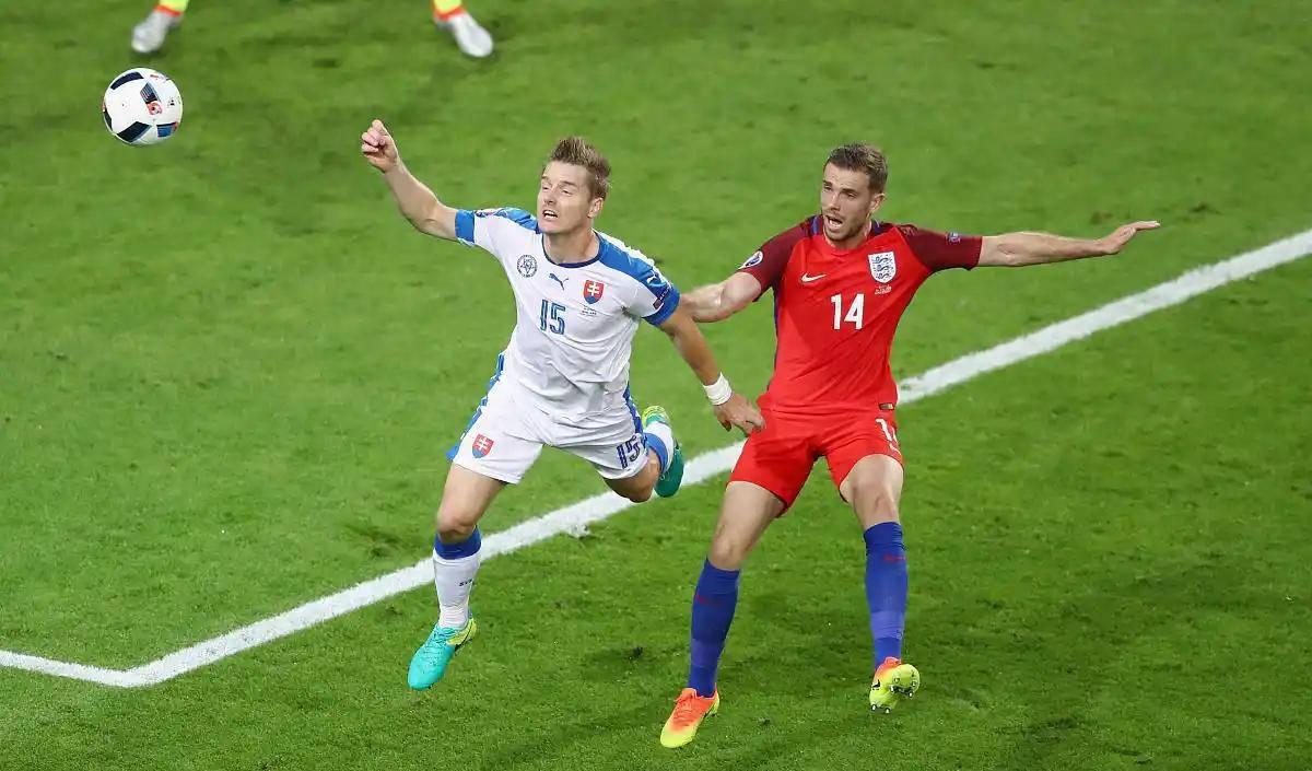 斯洛伐克队积极备战，决胜之战的简单介绍